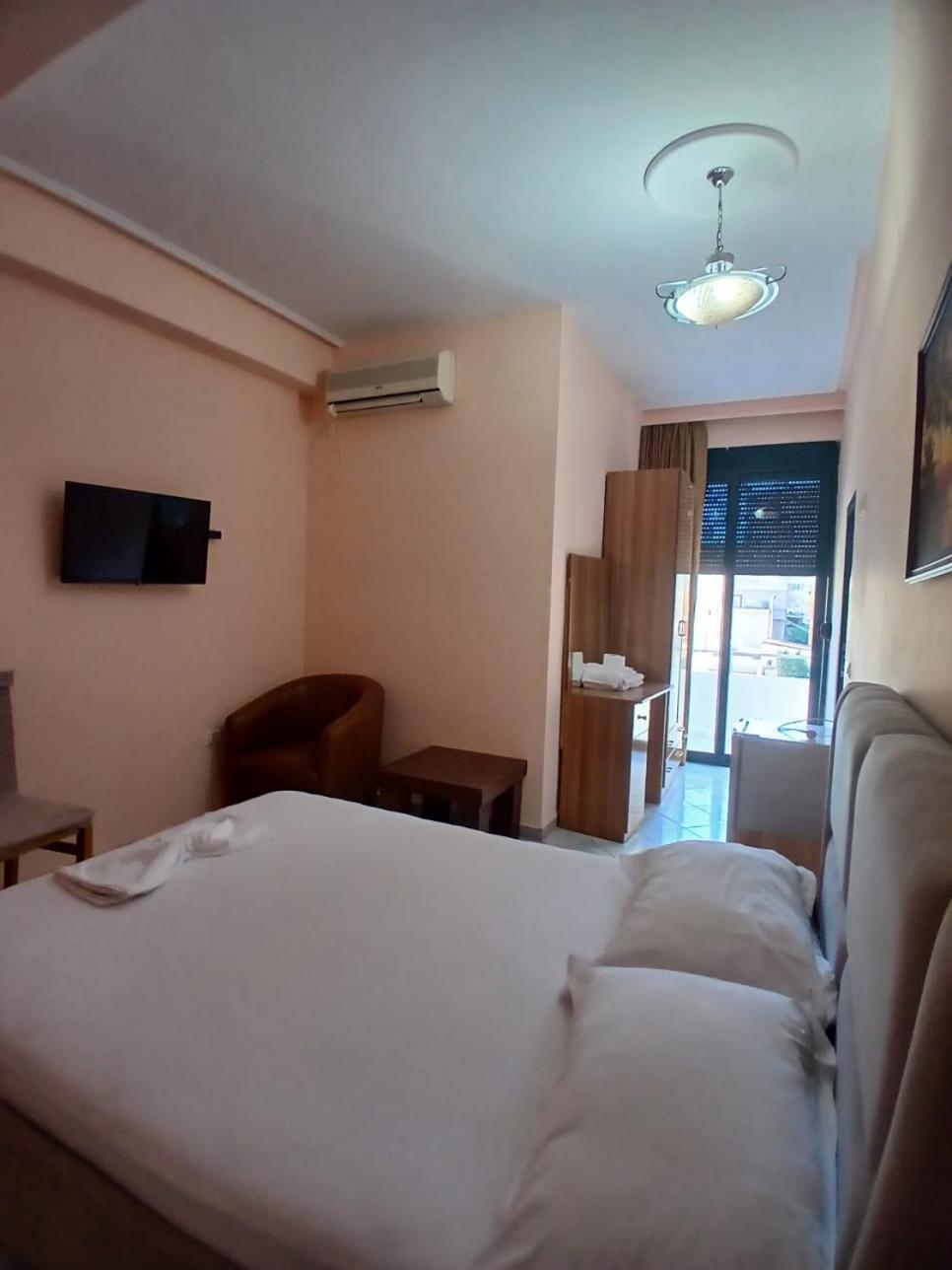 Hotel Rossi Vlore Luaran gambar