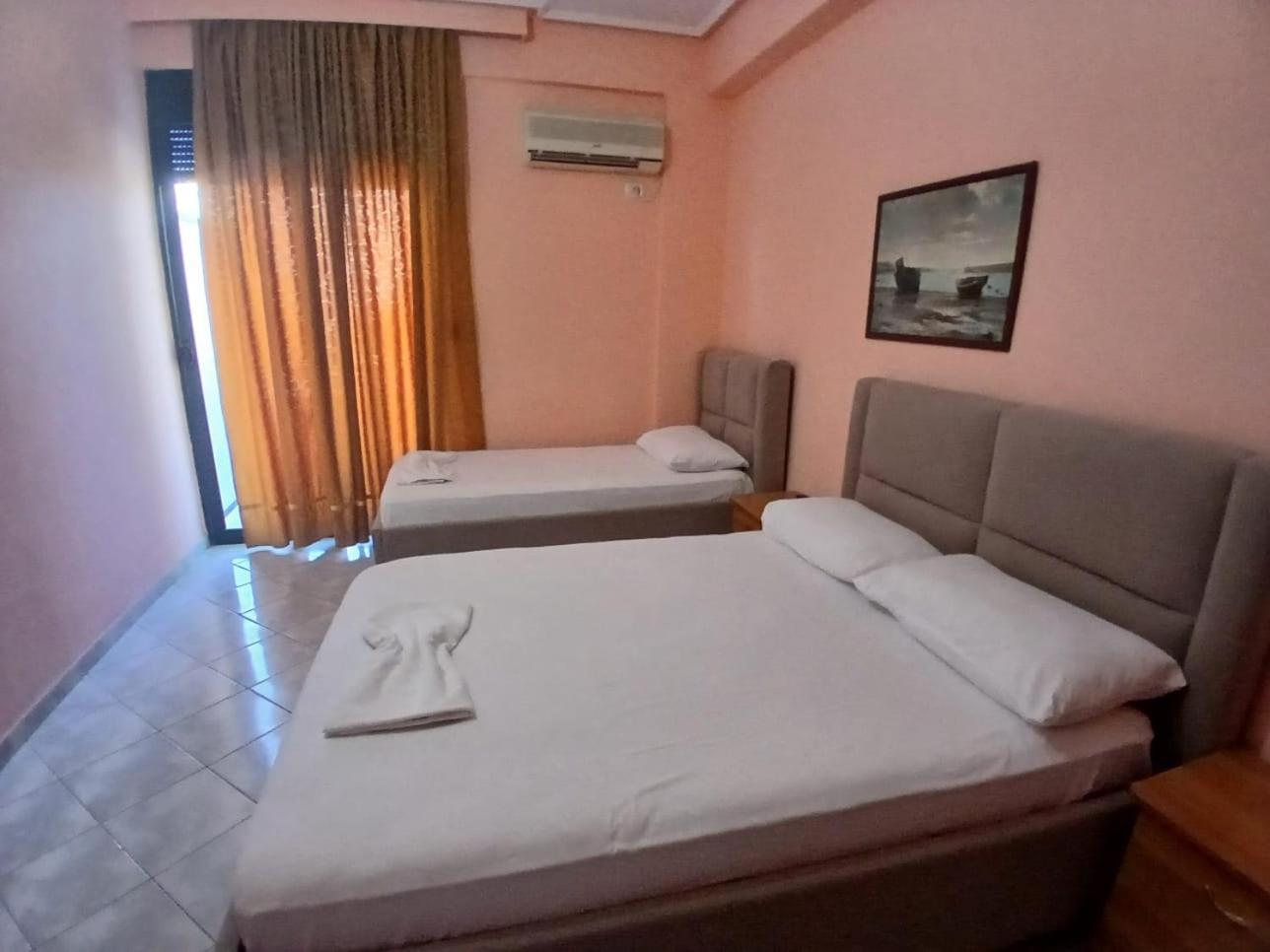 Hotel Rossi Vlore Luaran gambar